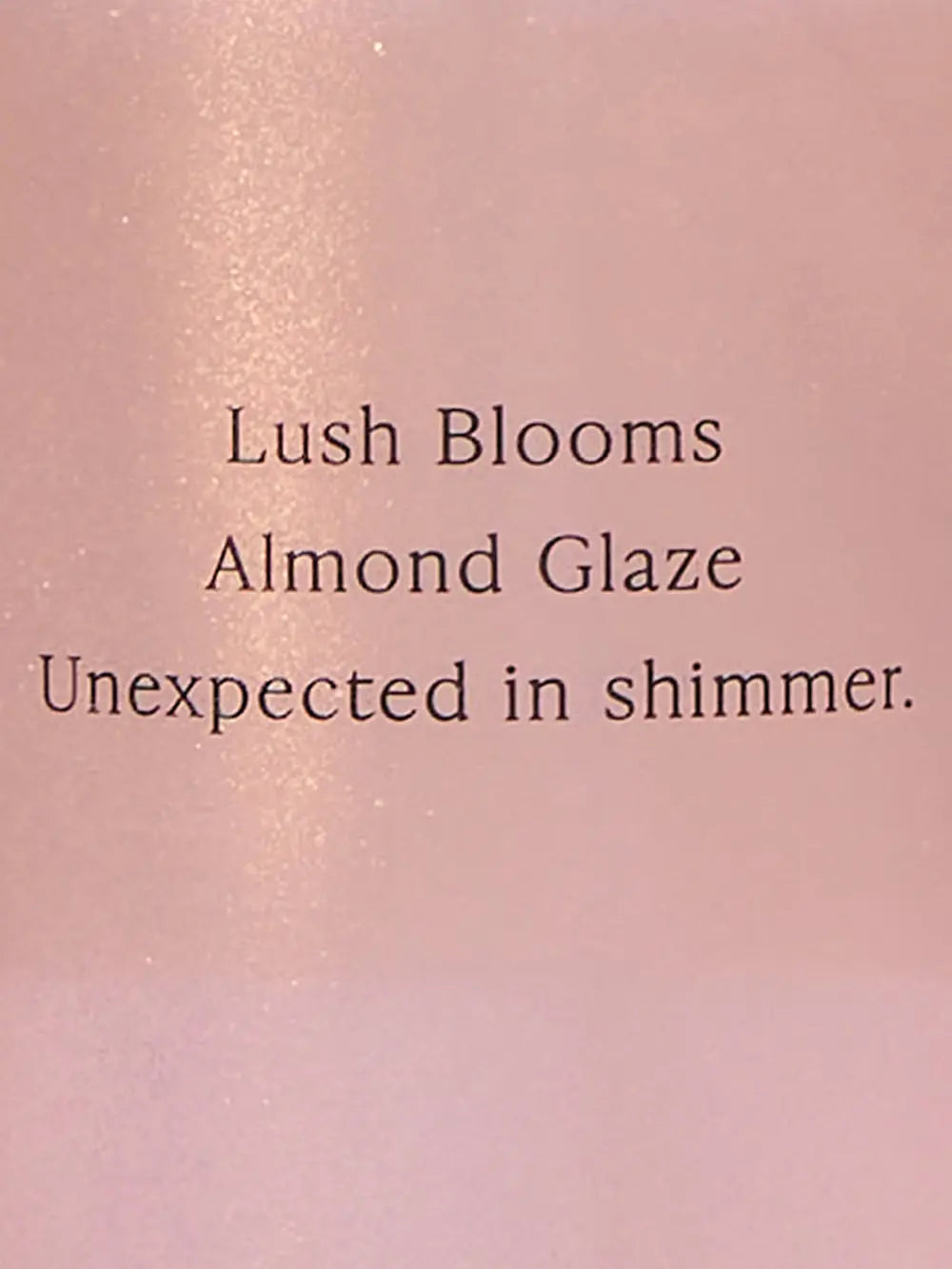 Velvet Petals Shimmer ķermeņa sprejs - Victoria’s Secret Victoria's Secret