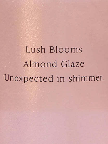 Velvet Petals Shimmer ķermeņa sprejs - Victoria’s Secret Victoria's Secret