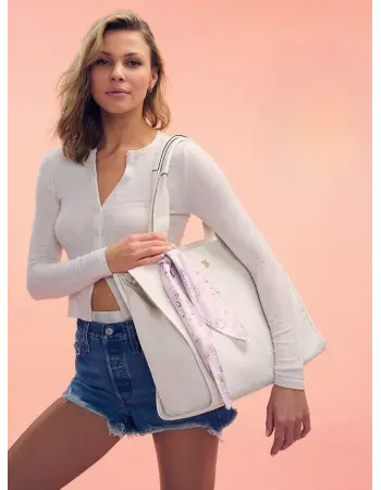 Floral-embossed TOTE soma